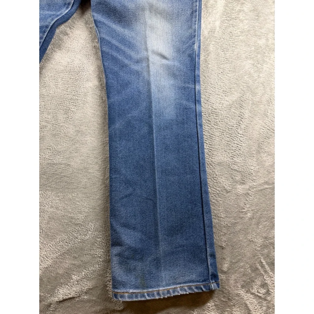 Levis lot pairs